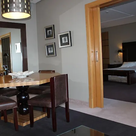 Pazo Escudos & Hotel 5*