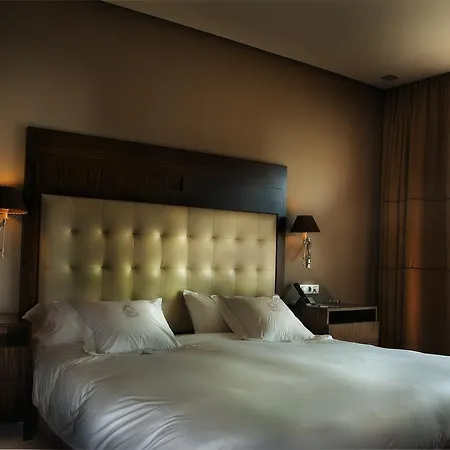 Pazo Escudos & Hotel 5*