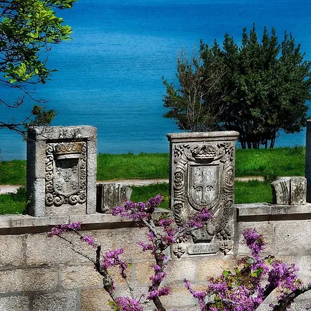 Pazo Escudos &