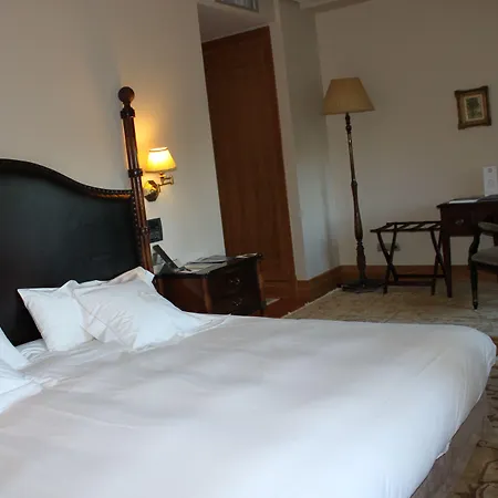 Hotel Pazo Escudos & Vigo