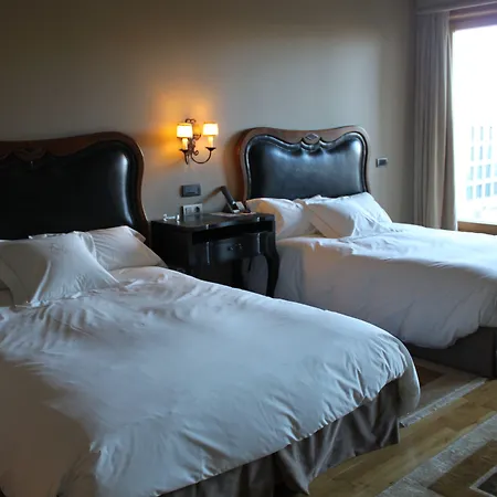 Pazo Escudos & Hotel 5*