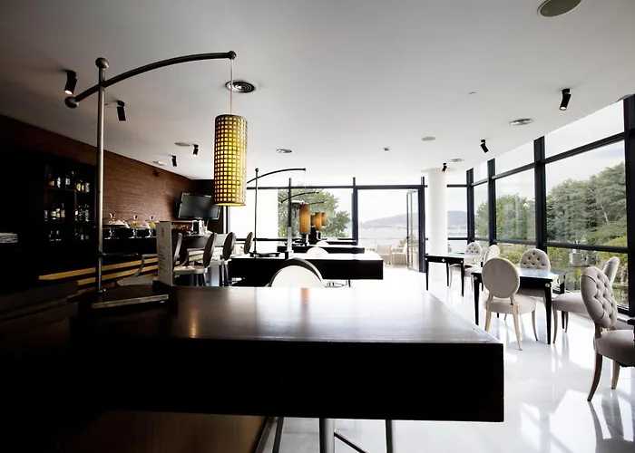 Pazo Escudos & Otel 5*