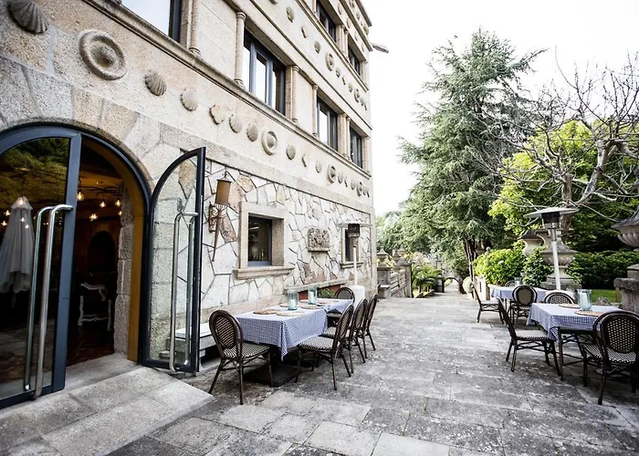 Pazo Escudos & 5* Vigo