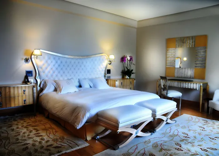 Pazo Escudos & Otel 5*