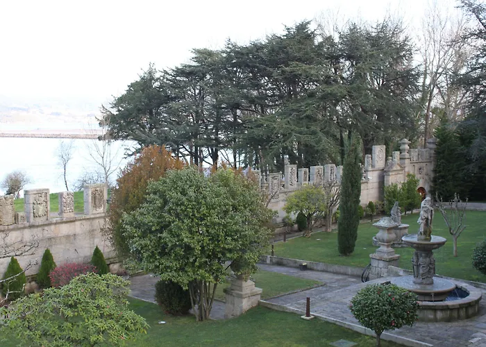 Pazo Escudos & 5* Vigo