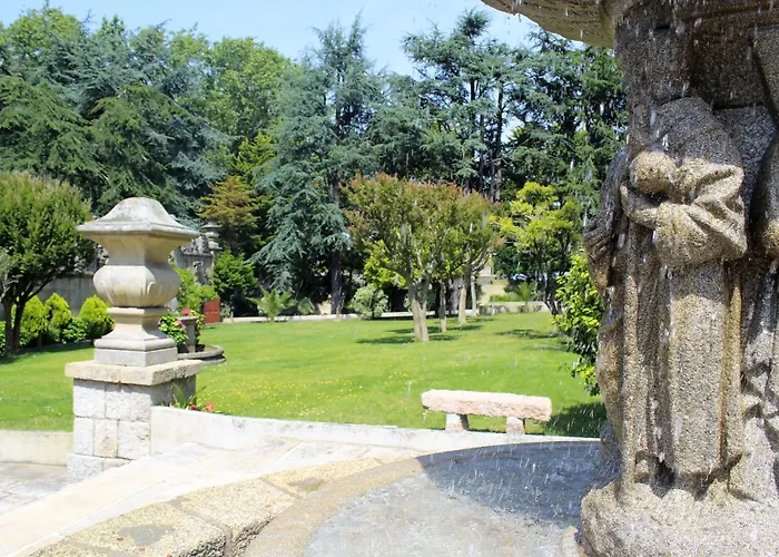 Otel Pazo Escudos & 5*