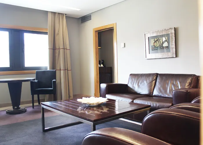 Pazo Escudos & Otel Vigo